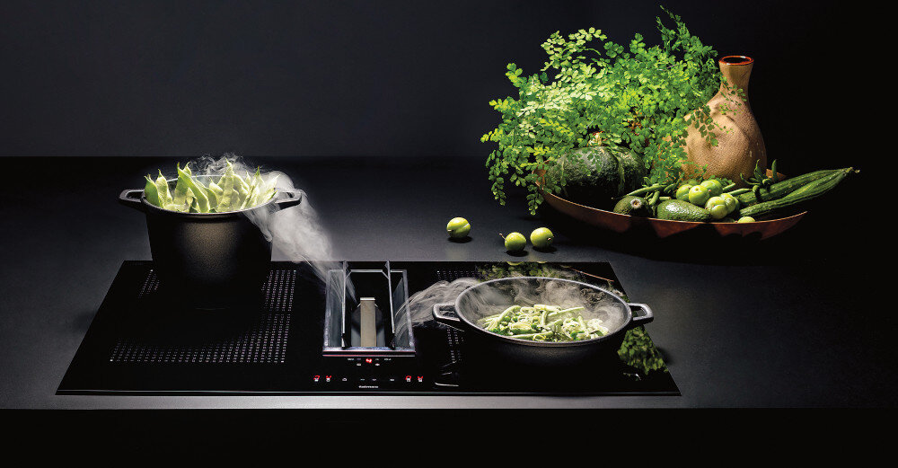 Płyta indukcyjna z okapem FALMEC Quantum Easy 84 Flap system pochłanianie skuteczne klapy