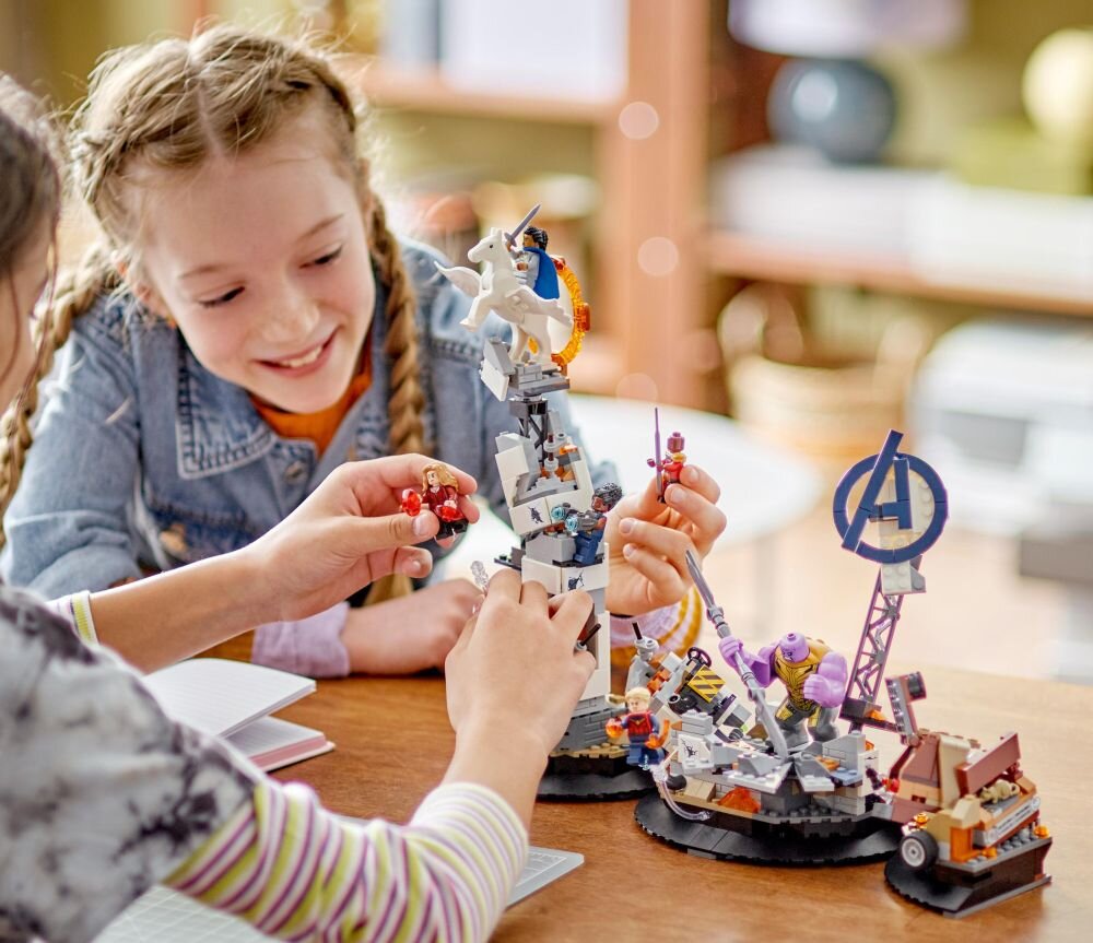LEGO Marvel Koniec gry – ostateczna bitwa 76266   klocki elementy zabawa łączenie figurki akcesoria figurka zestaw 