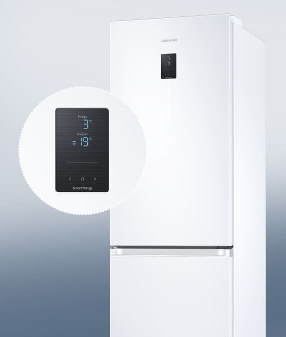 Na zbliżeniu widać zewnętrzny, niebieski wyświetlacz LED Na zbliżeniu widać zewnętrzny, niebieski wyświetlacz LED