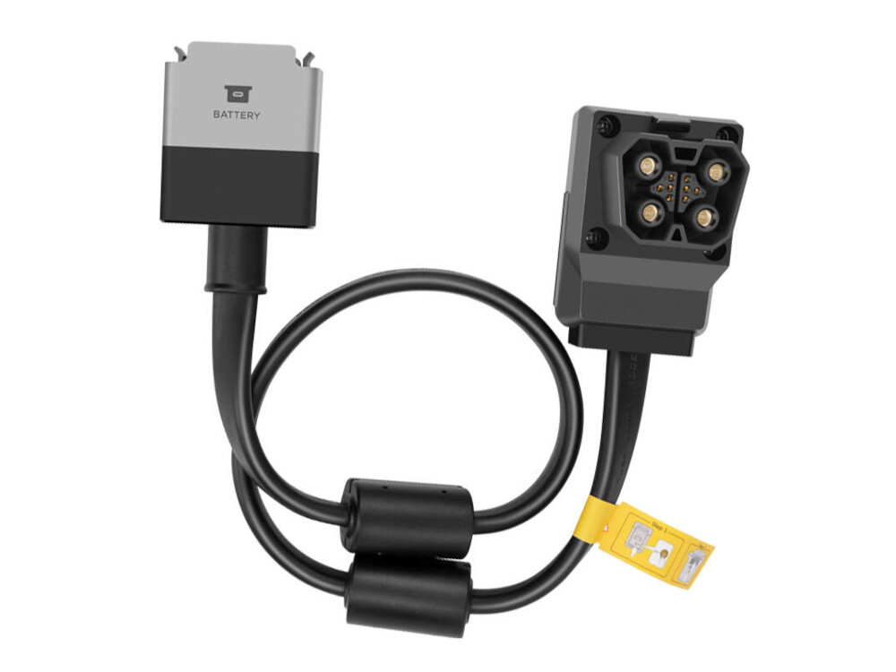 Kabel zasilający ECOFLOW PowerStream do stacji Delta Pro 0.5m z wysokiej jakosci tworzywa sztucznego duza wytrzymalosc odpornosc na uszkodzenia