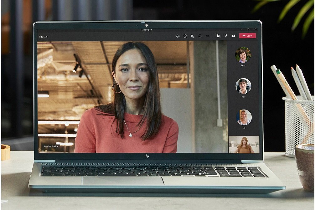 Laptop HP matowa matryca procesor rdzenie taktowanie wydajność rozrywka praca kąty widzenia rozdzielczość karta graficzna jakość dysk RAM ekran częstotliwość złącza