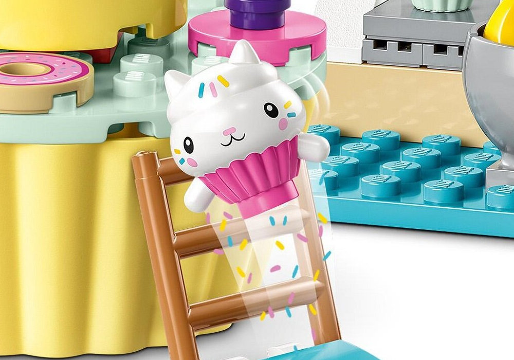 LEGO 10785 Gabby's Dollhouse Pieczenie tortu z Łakotkiem zabawa edukacja rozwój wyposażenie kreatywność