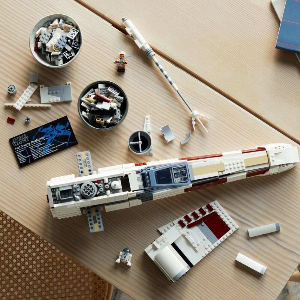 LEGO Star Wars Myśliwiec X-Wing 75355 klocki elementy zabawa łączenie figurki akcesoria figurka zestaw