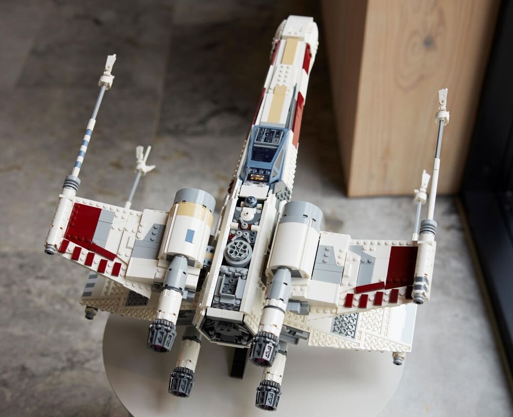 LEGO Star Wars Myśliwiec X-Wing 75355 klocki elementy zabawa łączenie figurki akcesoria figurka zestaw