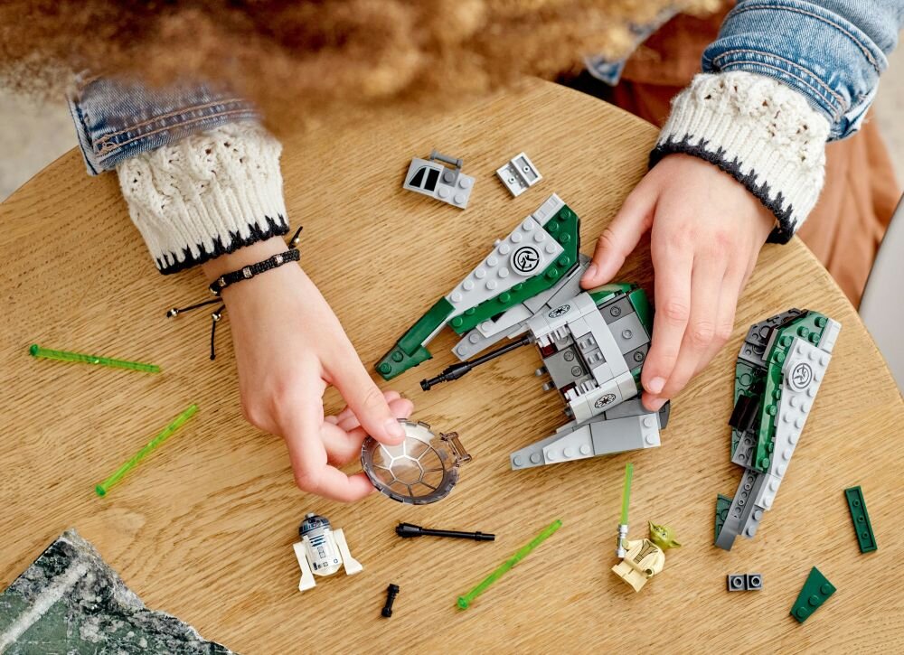 LEGO Star Wars Jedi Starfighter Yody 75360   klocki elementy zabawa łączenie figurki akcesoria figurka zestaw 