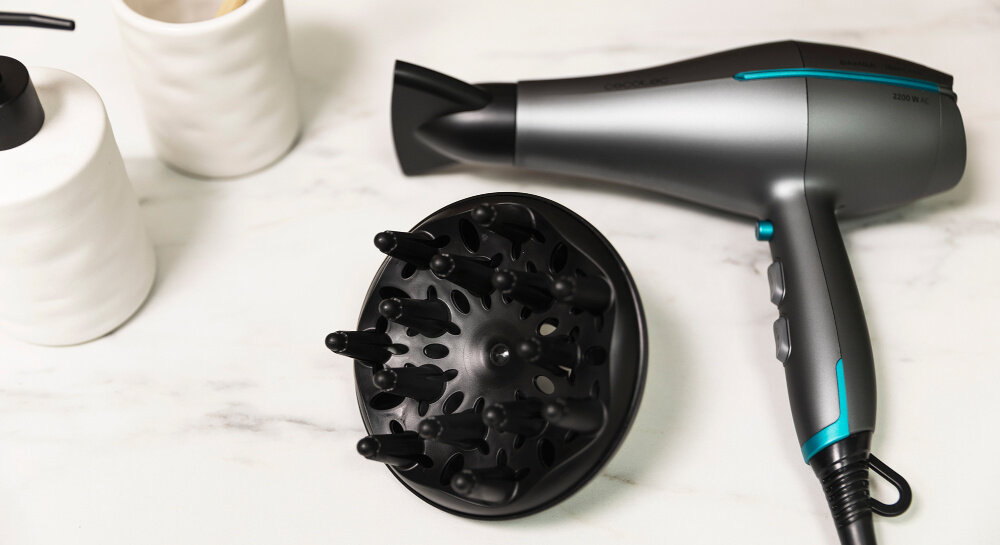 Suszarka CECOTEC Bamba IoniCare 5300 Maxi design trwalosc konstrukcja