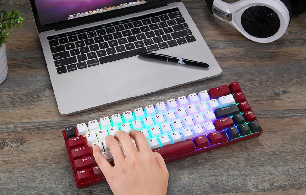 Klawiatura MOTOSPEED Dla graczy Anti-ghosting Podświetlenie RGB tryby podświetlenia Mechaniczna wytrzymała