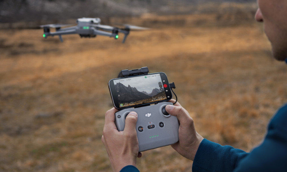 Dron DJI Air 3 RC-N2 lokalizacja śledzenie funkcje tryby