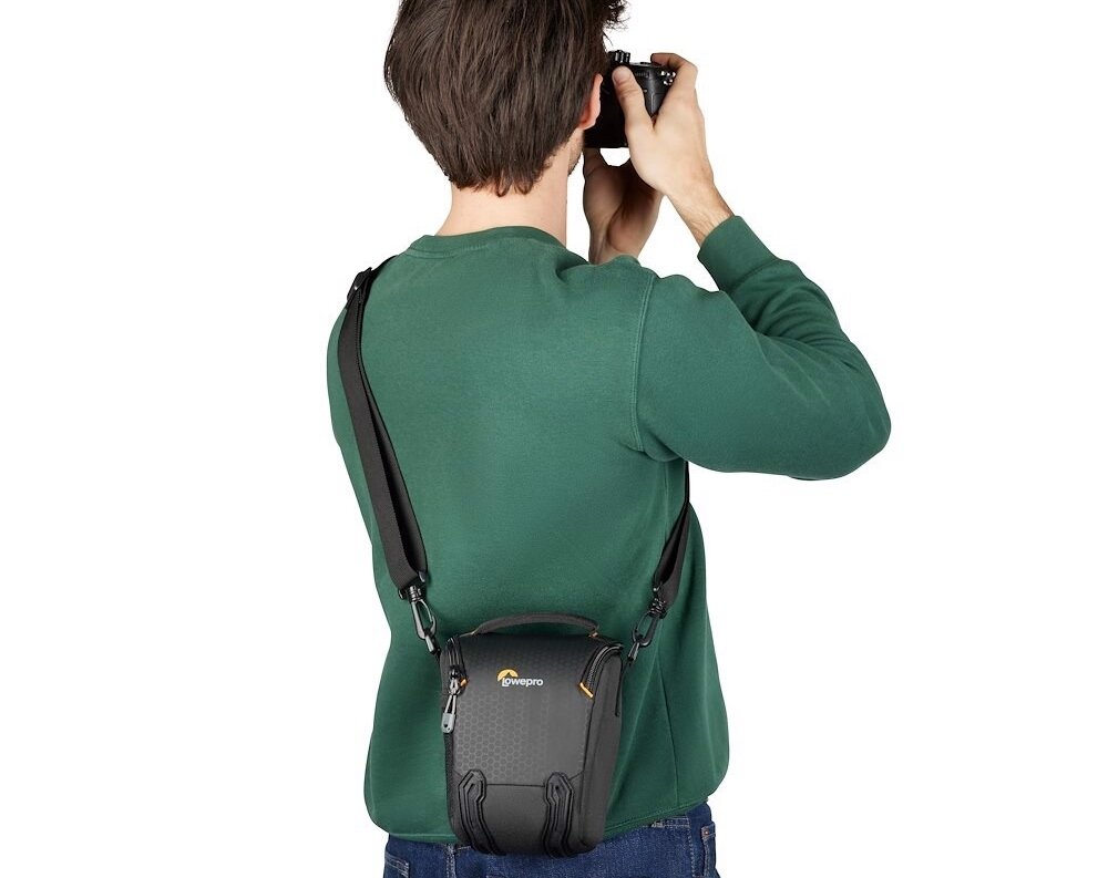 Torba LOWEPRO Adventura TLZ 30 III lustrzanki wysokość wygoda sprzęt kieszenie przechowywanie trwałość wytrzymałość rzepy przegrody możliwości