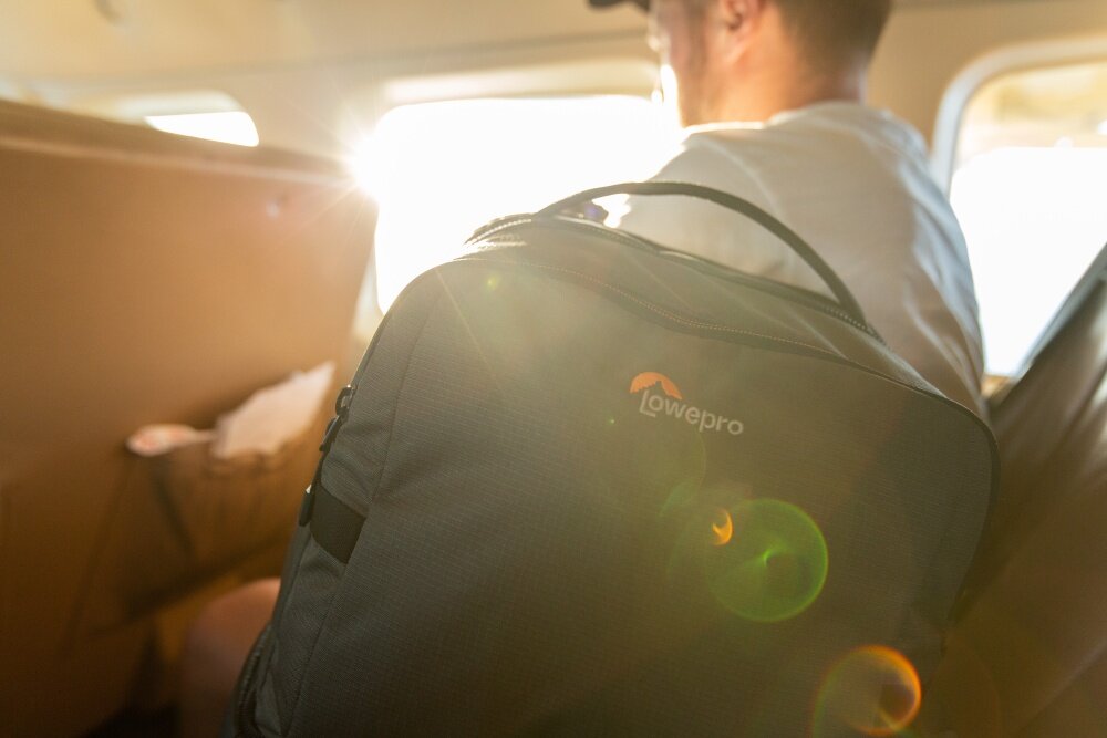 Plecak LOWEPRO Fastpack BP 250 AW III lustrzanki wysokość wygoda sprzęt kieszenie przechowywanie trwałość wytrzymałość rzepy przegrody możliwości