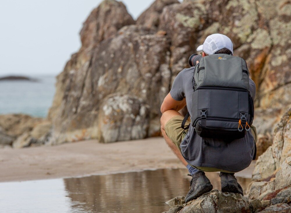 Plecak LOWEPRO Fastpack BP 250 AW III lustrzanki wysokość wygoda sprzęt kieszenie przechowywanie trwałość wytrzymałość rzepy przegrody możliwości