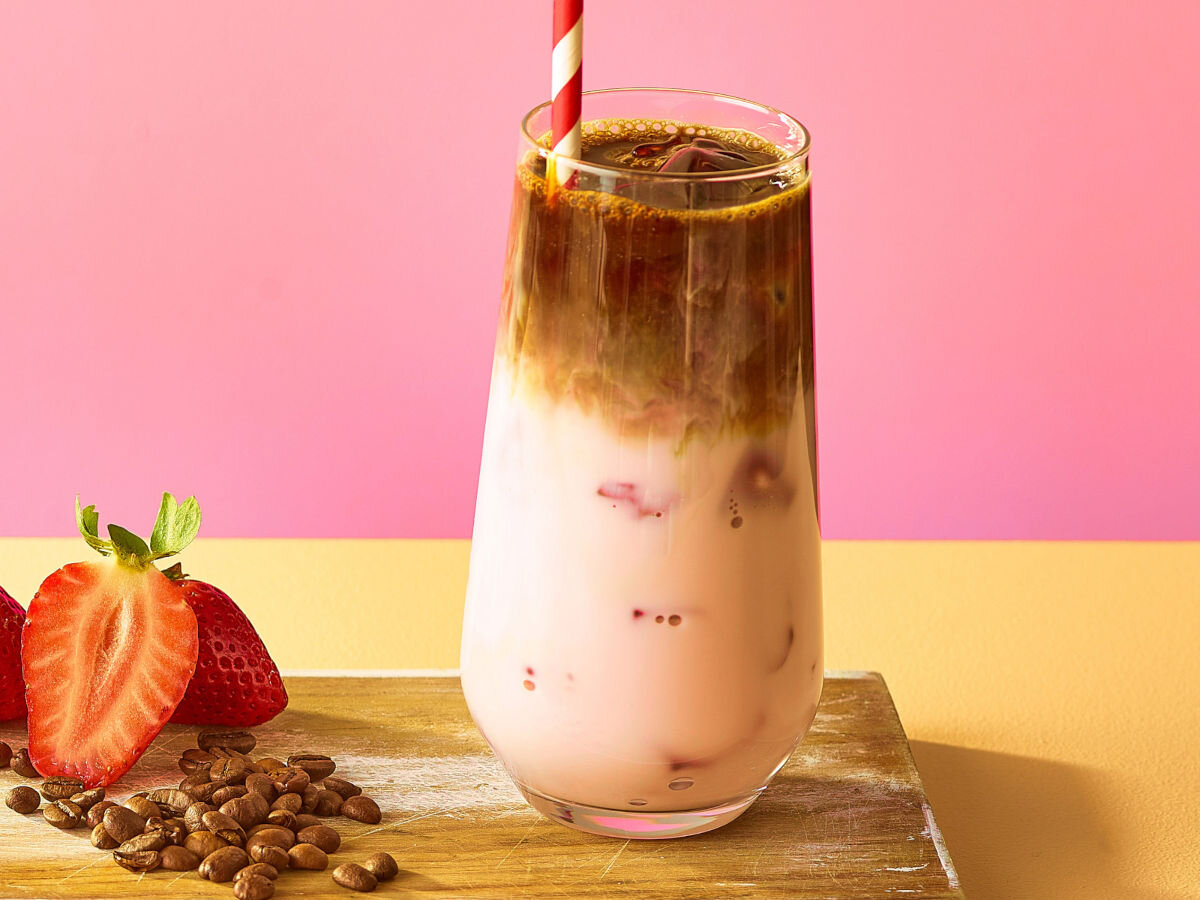 Syrop do herbaty MONIN Poziomkowy 250 ml bez alergenów naturalny skład