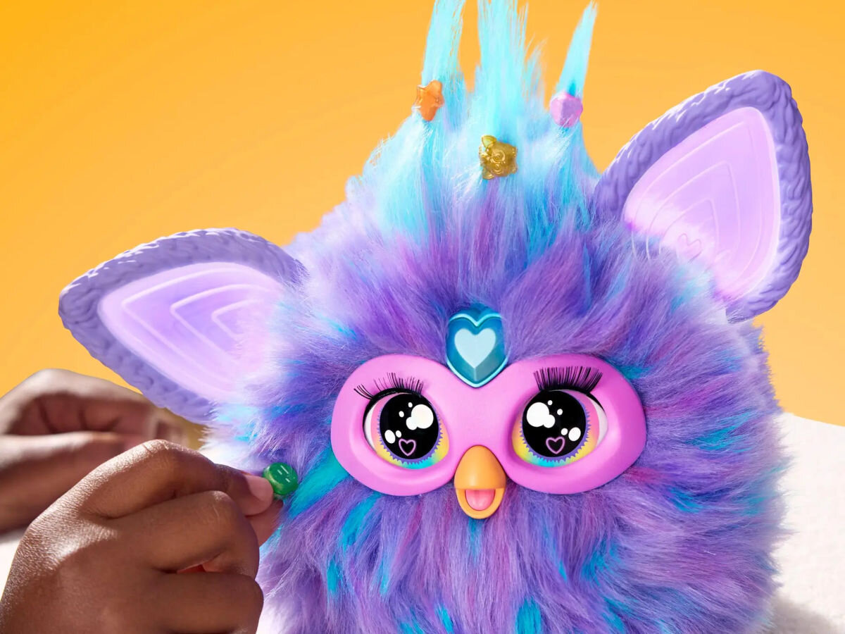 Maskotka HASBRO Furby Purple F6743 5 trybów głosowych