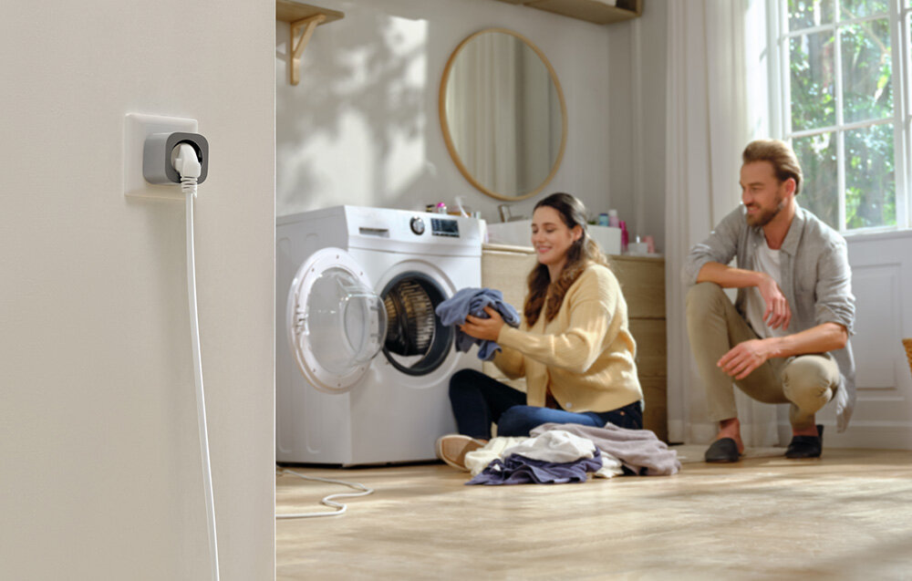 Fotowoltaika balkonowa ECOFLOW Classic Plus rozwiazanie plug & play latwy montaz uchwyt o solidnej konstrukcji plaskie kable
