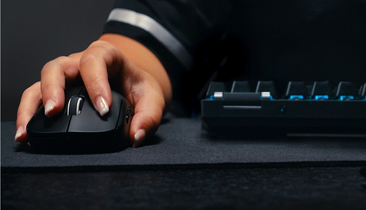 Klawiatura LOGITECH G PRO X TKL Lightspeed Bezprzewodowa klawiatura do gier gaming lekka solidna wysoka jakość