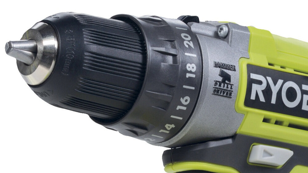 Wiertarko-wkrętarka udarowa RYOBI R18PD31-252TA55 solidny uchwyt niewielka konstrukcja w profesjonalnych warsztatach w warunkach domowych ergonomiczna rekojesc antyposlizgowa okladzina