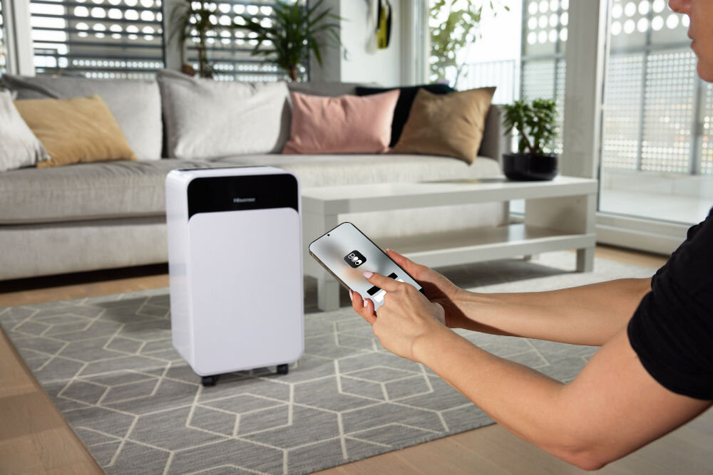 Osuszacz HISENSE D12CW funkcjonalność elegancki design komfort użytkowania technologia Wi-fi możliwość sterowania zdalnie smartfon tablet łatwa kontrola aplikacja Connect Life Android iOS wygoda pełna kontrola