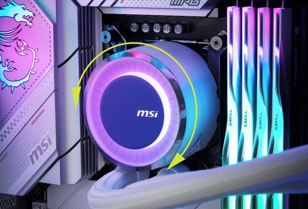 Chłodzenie wodne MSI MAG CoreLiquid E240 Zbliżenie na pompę chłodzenia zamontowaną na procesorze w komputerze. Pompka świeci kolorowym światłem, a na niej znajduje się logo 'msi'. Strzałki pokazują możliwość obrotu elementu, wygląd, design, podświetlenie