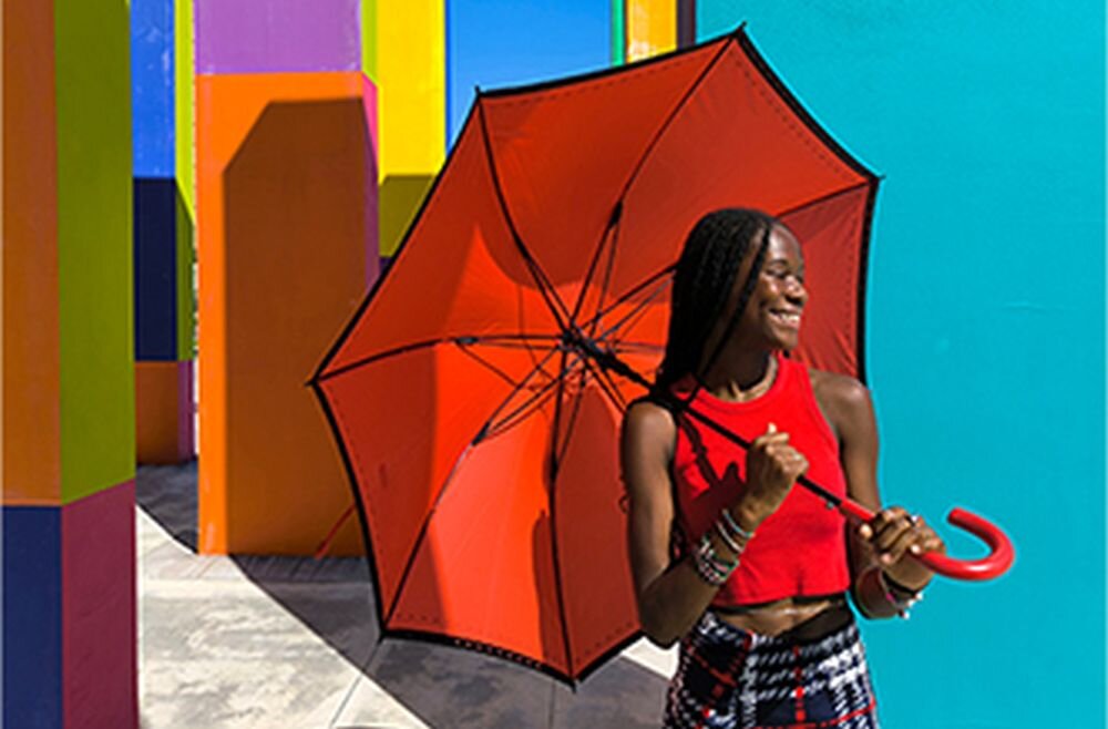 Smartfon XIAOMI 13T    ekran bateria aparat procesor ram pamięć pojemność rozdzielczość zdjęcia filmy opis dane cechy blokady system łączność wifi bluetooth obudowa szkło odporność porty muzyka transfer sieć przekątna matryca waga czujniki oled amoled ips