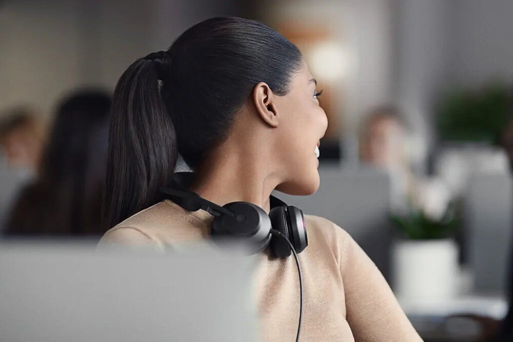 Słuchawki nauszne JABRA Evolve2 40 SE UC Czarny kształt ergonomia poduszki waga