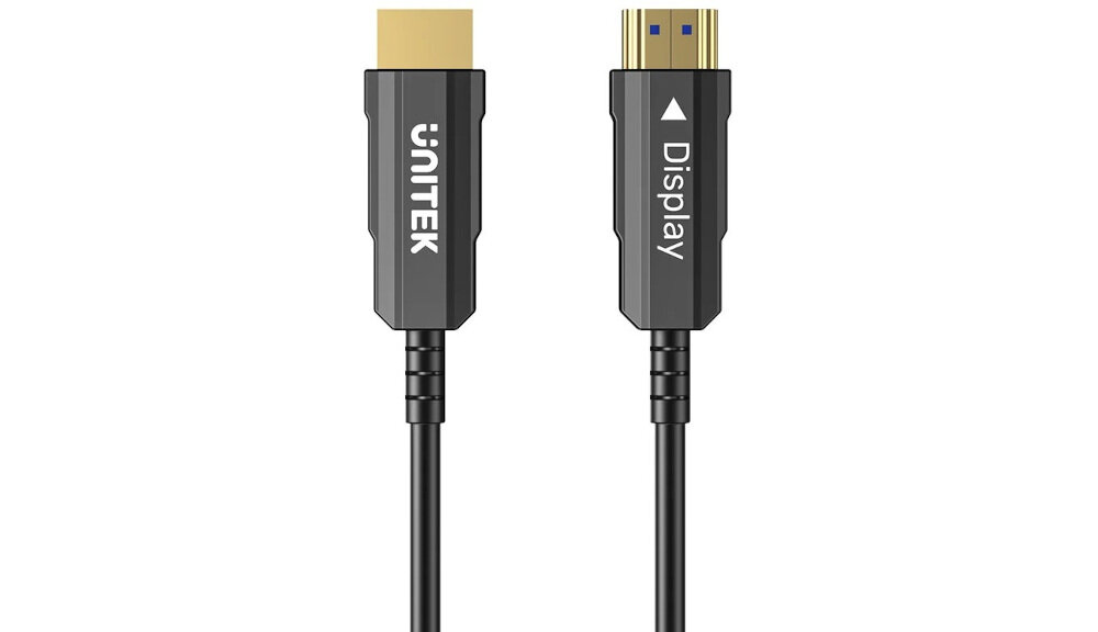 Kabel optyczny HDMI HDMI UNITEK 15 m technologia AOC światłowód stabilna transmisja, kabel od frontu na białym tle