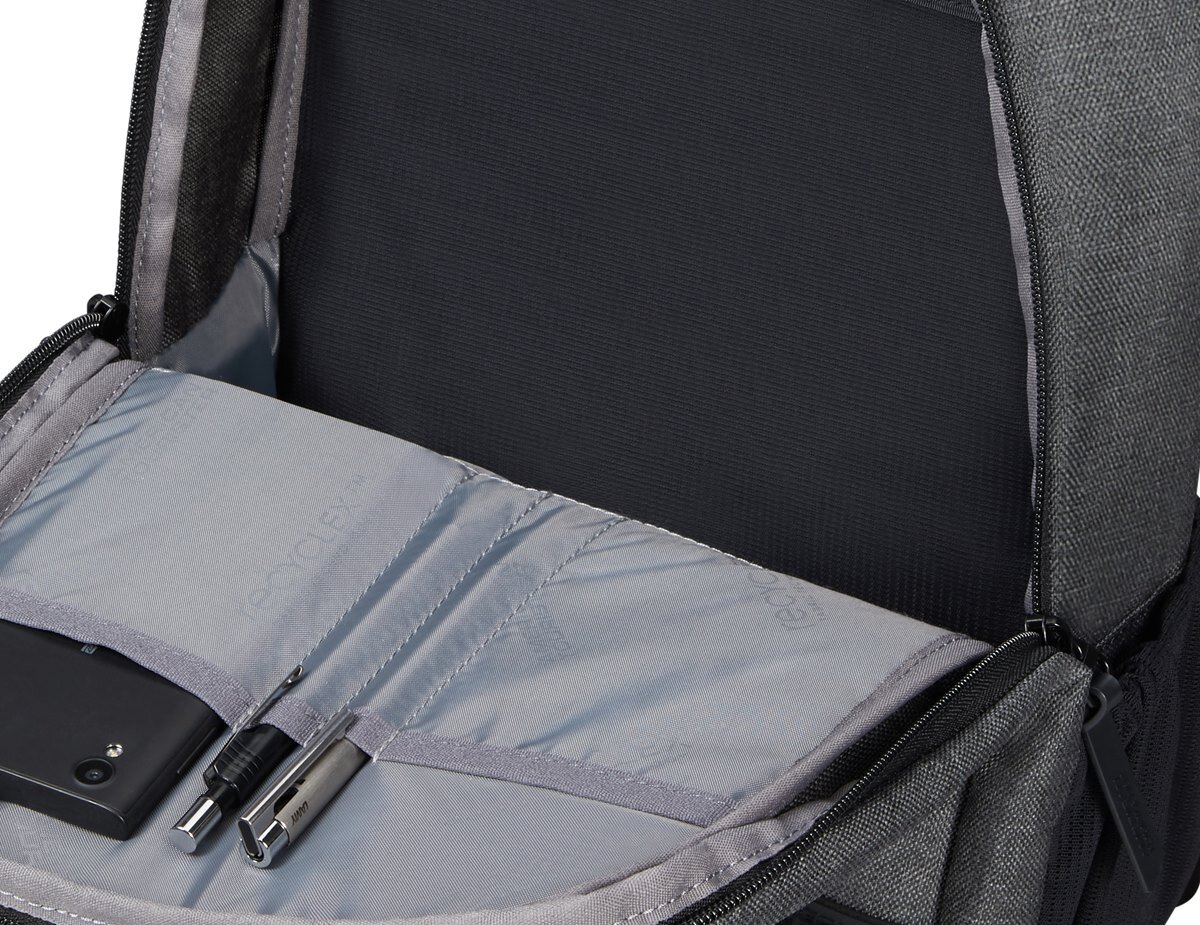 zdjęcie plecaka do laptopa American Tourister 15,6 streethero grey melange