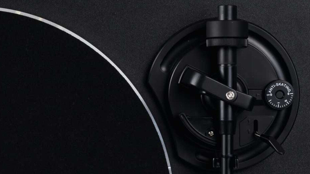 Gramofon RELOOP Turn 2 - napęd