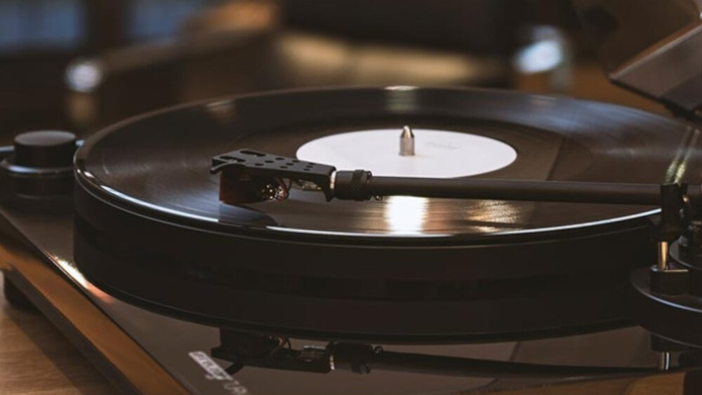 Gramofon RELOOP Turn 3 - wykonanie
