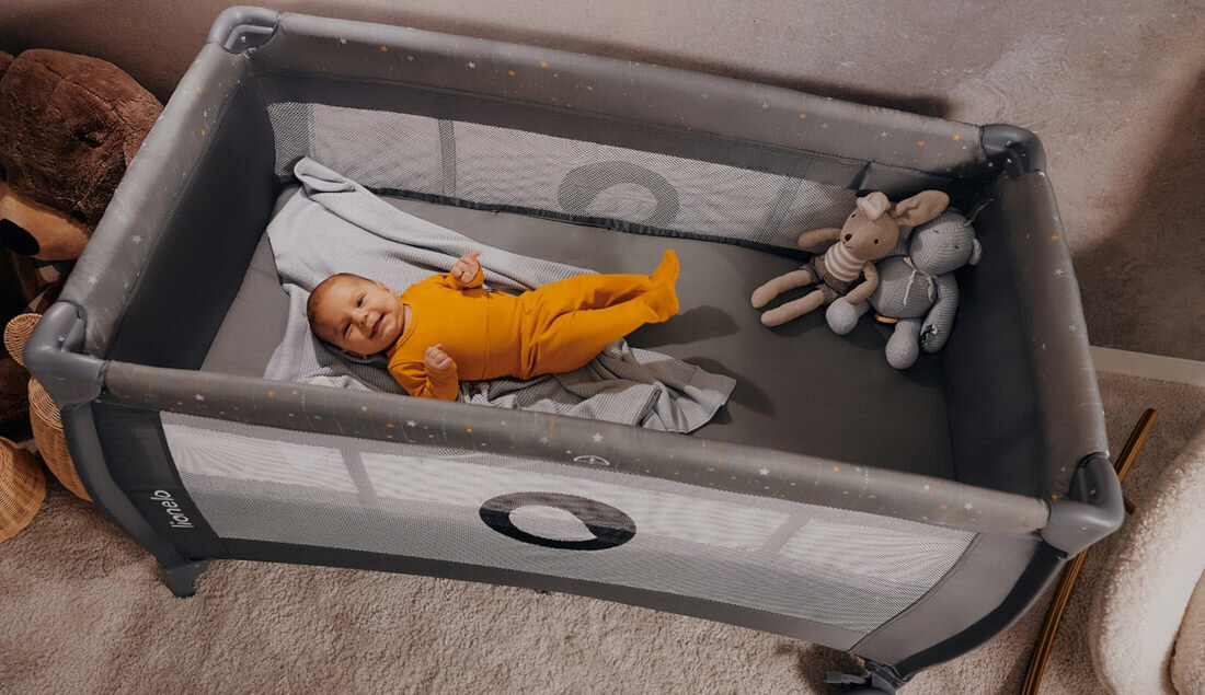 Łóżeczko turystyczne LIONELO Stefi Plus Multicolor Szary Uniwersalne zastosowanie dzieci wiek zakres waga przeznaczenie dostosowanie sen zabawa korzystanie