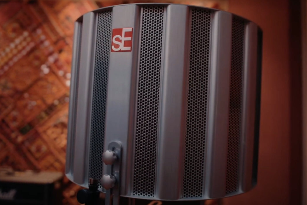 Kabina akustyczna SE ELECTRONICS Reflexion Filter Space dźwięk patent równowaga cisza technologie warstwy wyposażenie