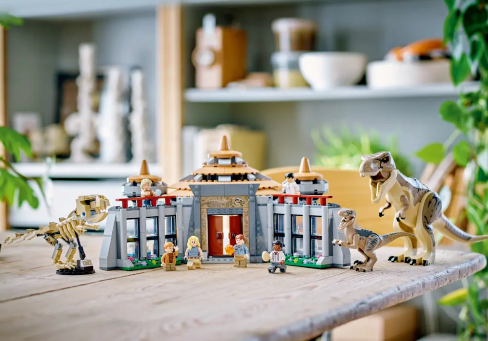 LEGO 76961 Jurassic World Centrum dla odwiedzających: atak tyranozaura i raptora zabawa edukacja rozwój wyposażenie kreatywność