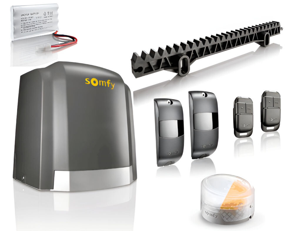 Napęd do bram przesuwnych SOMFY Slidy Moove 300 2401407 kompletny zestaw zdalne sterowanie bramą przesuwaną z myślą o zapewnieniu maksymalnego komfortu bezpieczeństwa drewno aluminium żelazo PCV o maksymalnej wadze do 300 kg i długości do 5 m