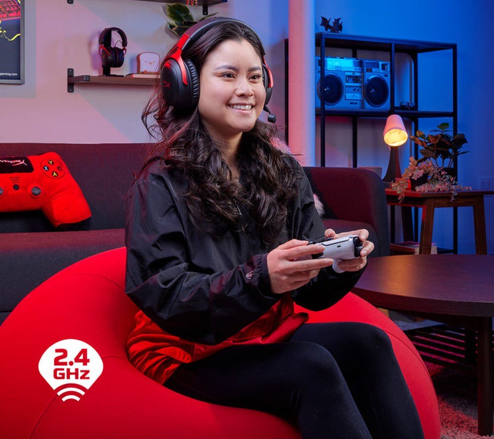 Бездротовий зв'язок навушників HYPERX Cloud III Wireless