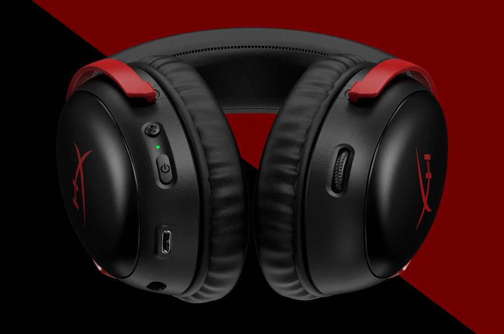 Бездротові навушники HYPERX Cloud III