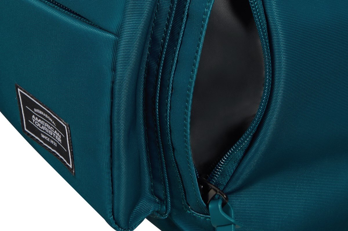 zdjęcie plecaka American Tourister Urban Groove UG16