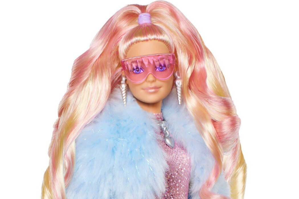 Lalka Barbie Extra Fly Zimowa HPB16 zabawa przygoda podróżne wyobraźnia