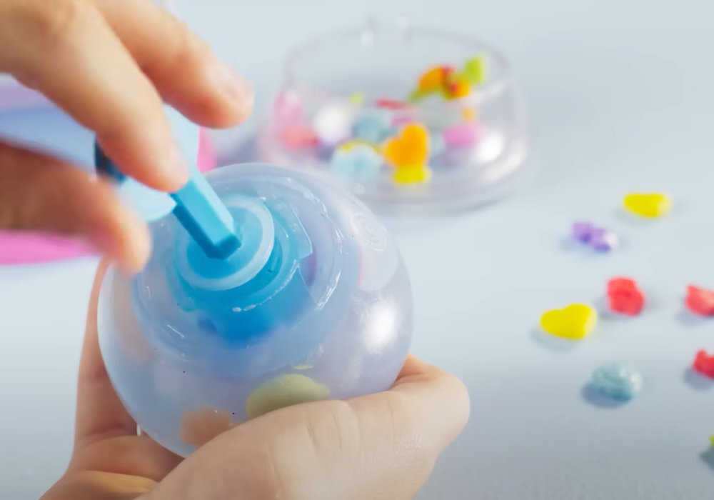 Zestaw kreatywny COBI Squeeze Ball Fabryka gniotków zabawa kreatywność wyobraźnia sensoryka samodzielność rozwój