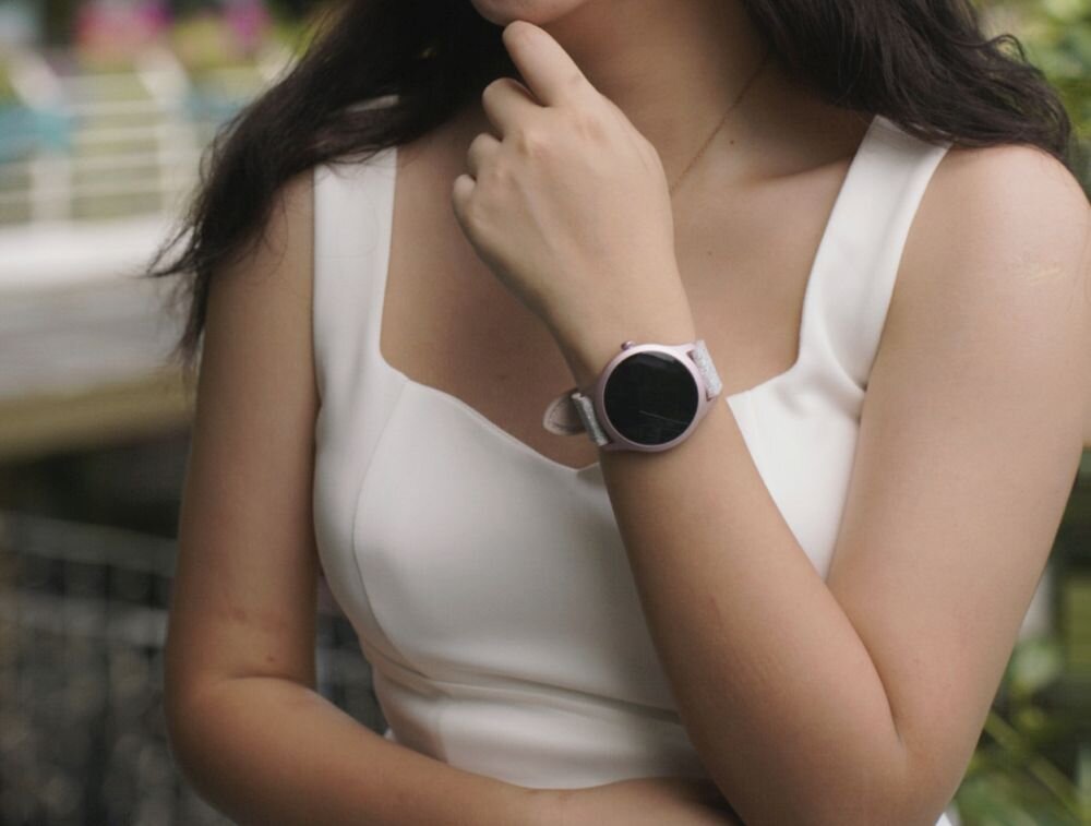 Smartwatch KIESLECT Lora 2 ekran bateria czujniki zdrowie sport pasek ładowanie pojemność rozdzielczość łączność sterowanie krew puls rozmowy smartfon aplikacja