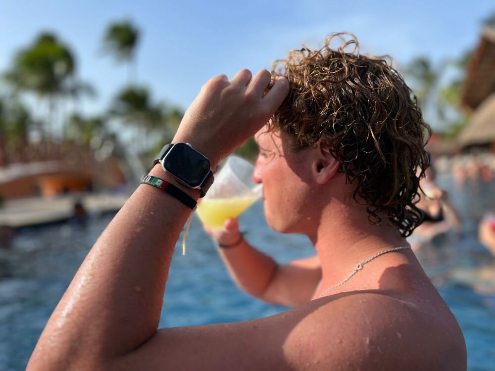 Smartwatch KIESLECT KS Pro ekran bateria czujniki zdrowie sport pasek ładowanie pojemność rozdzielczość łączność sterowanie krew puls rozmowy smartfon aplikacja