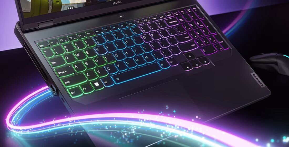 Laptop LENOVO Legion Pro 5 16IRX8 - Legion TrueStrike 