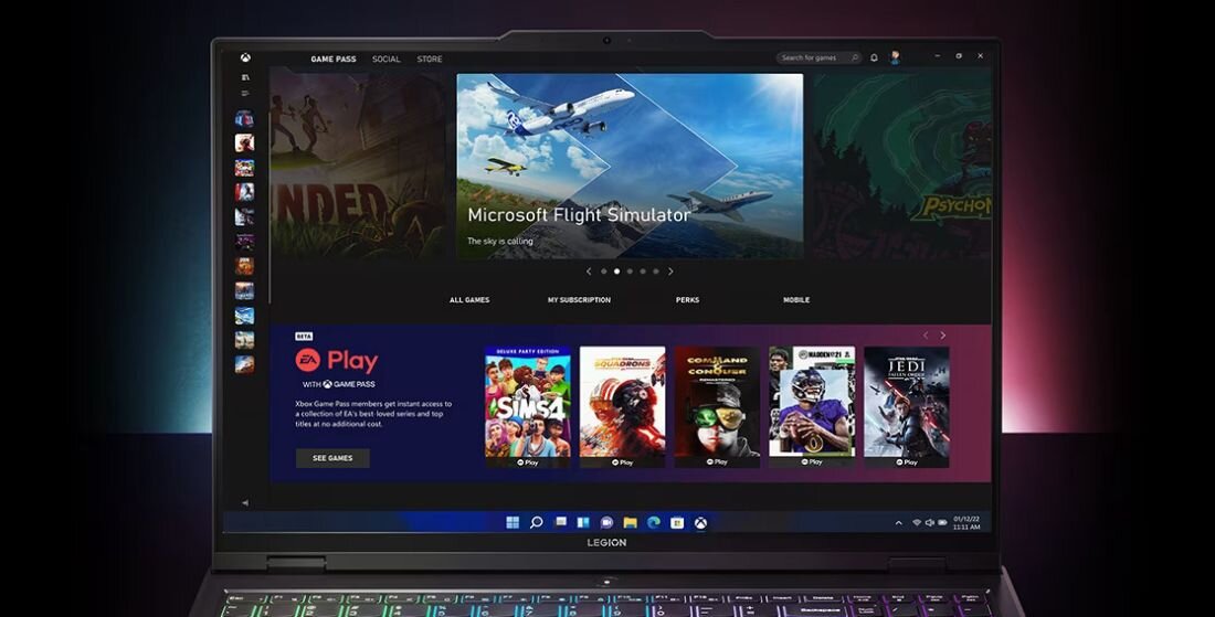 Laptop LENOVO Legion Pro 5 16IRX8 - Legion Arena 