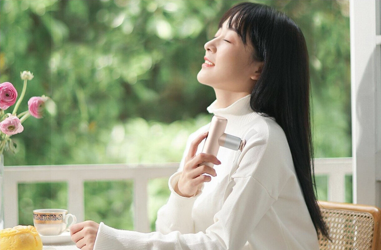 Masażer YUNMAI Extra Mini glowice akcesoria