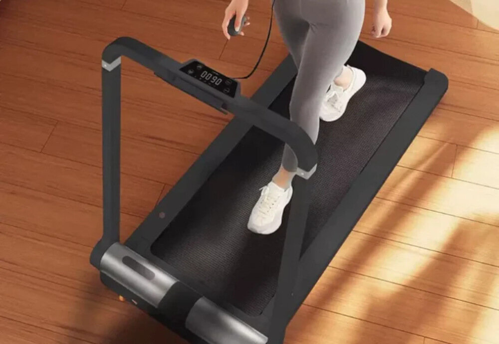 Bieżnia elektryczna KINGSMITH WalkingPad MC21 wysokiej jakosci pas biezni antyposlizgowa powierzchnia pas biezny wymiary 44 x 120 cm regulacja predkosci w zakresie 0,5-10 km/h