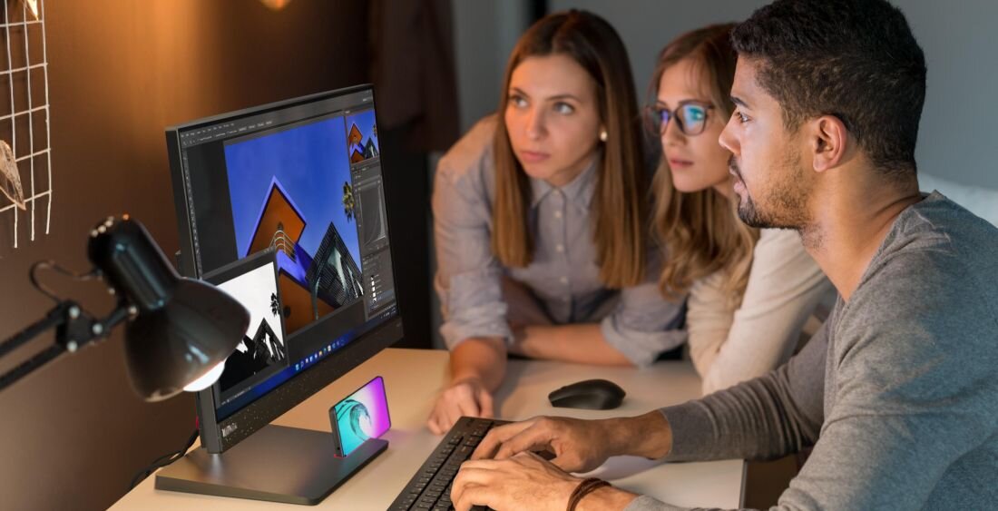 Komputer LENOVO ThinkCentre neo 50a - FHD (1920 x 1080 px) Harman 