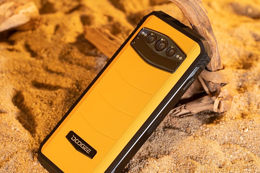 Smartfon DOOGEE S100   ekran bateria aparat procesor ram pamięć pojemność rozdzielczość zdjęcia filmy opis dane cechy blokady system łączność wifi bluetooth obudowa szkło odporność porty muzyka transfer sieć przekątna matryca waga czujniki oled amoled ips