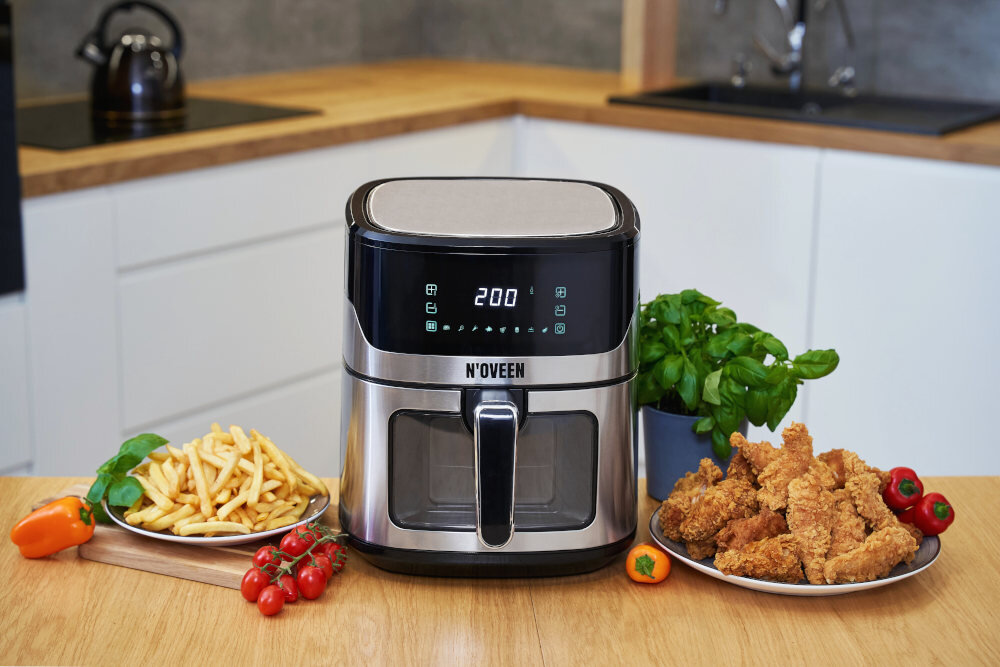 Frytkownica beztłuszczowa NOVEEN AF560 Air Fryer 8 programów automatycznych mozliwosci