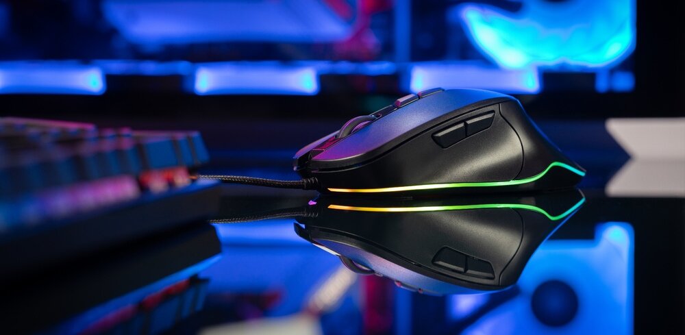 Mysz SUREFIRE Martial Claw RGB podswietlenie przyciski kontrola rozgrywka manewry programowalne przyciski