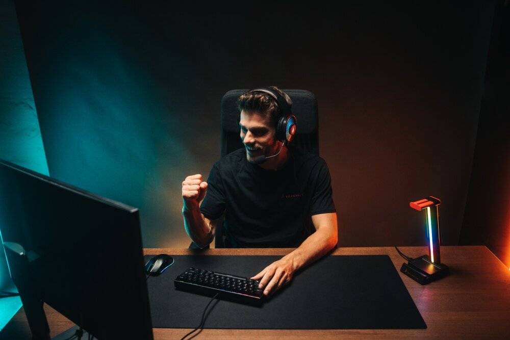 Klawiatura SUREFIRE Kingpin M1 RGB technologia anti-ghosting komfort rozrywka