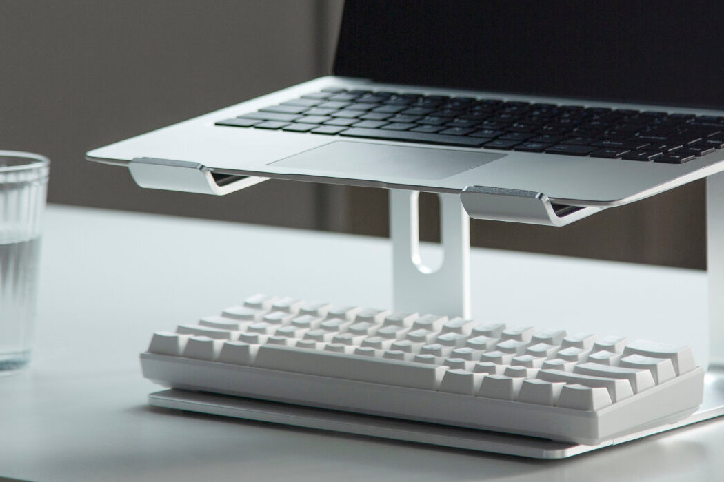 Podstawka pod laptopa GEMBIRD NBS-D1-01 ergonomia wygoda bezpieczeństwo przenoszenie silikon aluminium