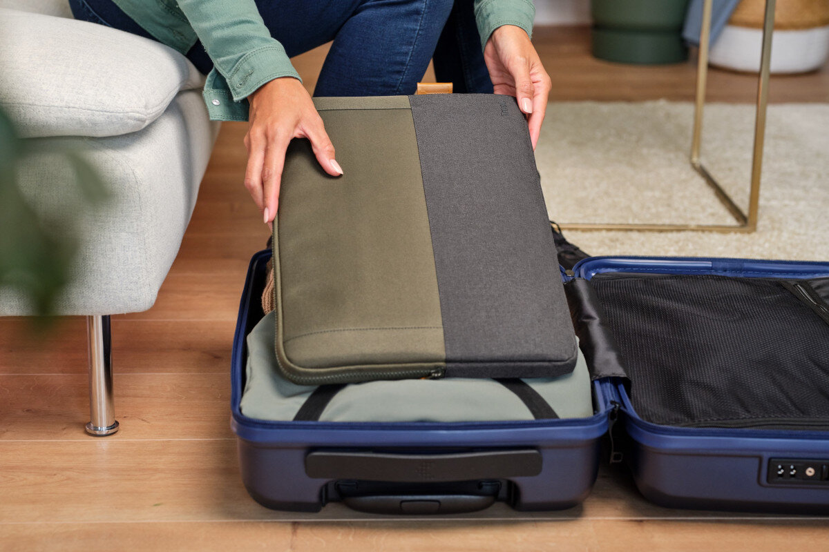 Etui na laptopa TRUST Lisboa 16 cali Zielono-czarny styl wygląd grubość transport